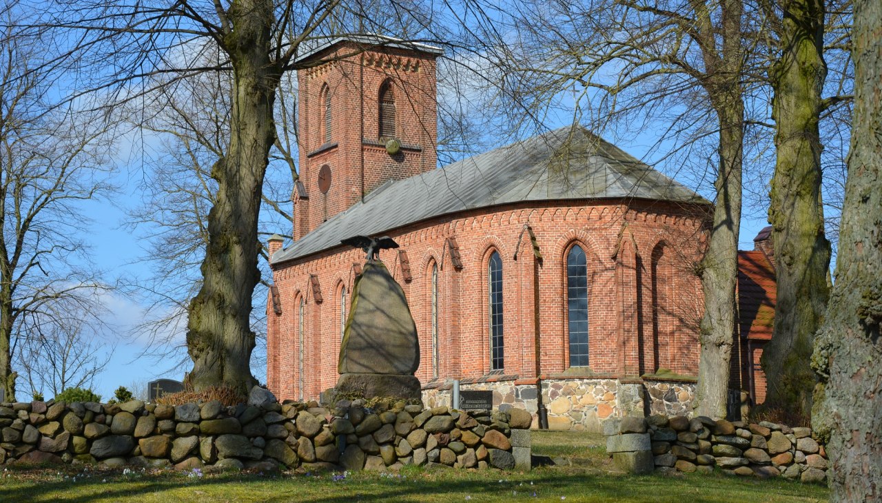 Village church Mirow, © Foto: Karl-Georg Haustein