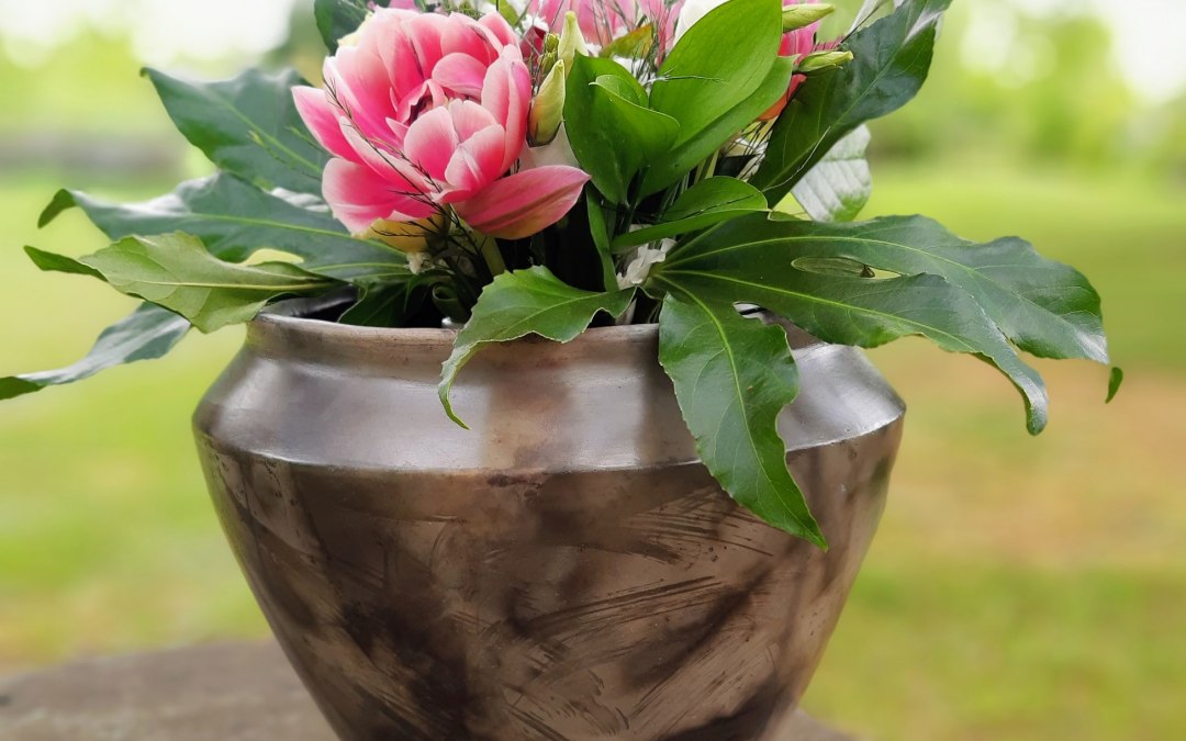 decorative vessel from the smoke fire, © Sabine Oettel