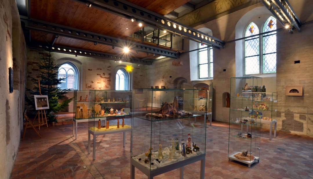 Interieur van het kinderbeddenmuseum, © Krippenmuseum Güstrow