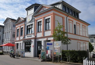 De kuuradministratie in de Dünenstraße, © TMV/Fischer De kuuradministratie in de Dünenstraße, © TMV/Fischer