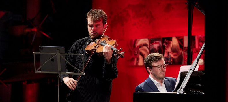 &copy; Oliver Borchert