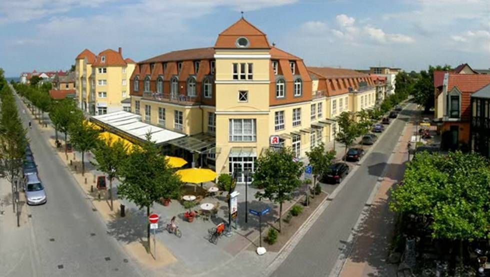 Widok z zewnątrz na Morze Bałtyckie w Kühlungsborn, © Ostsee-Brauhaus AG Hotel