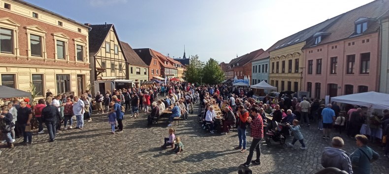 Plau am See Regional Market // © J.Sippel Plau am See Regional Market // © J.Sippel