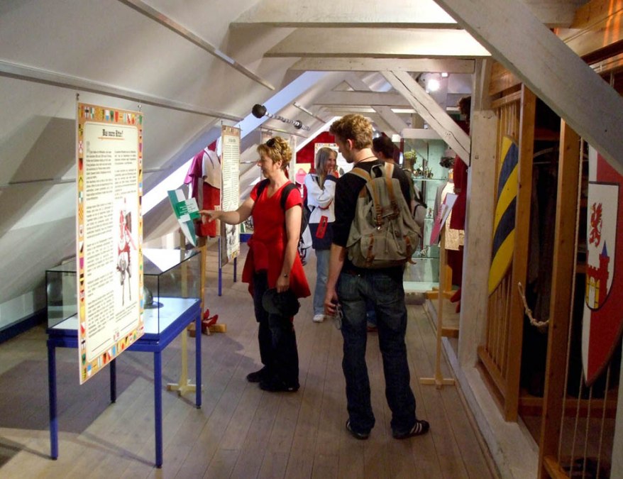 Druk bezochte speciale tentoonstelling "Ridders" in het Haffmuseum, © Haffmuseum