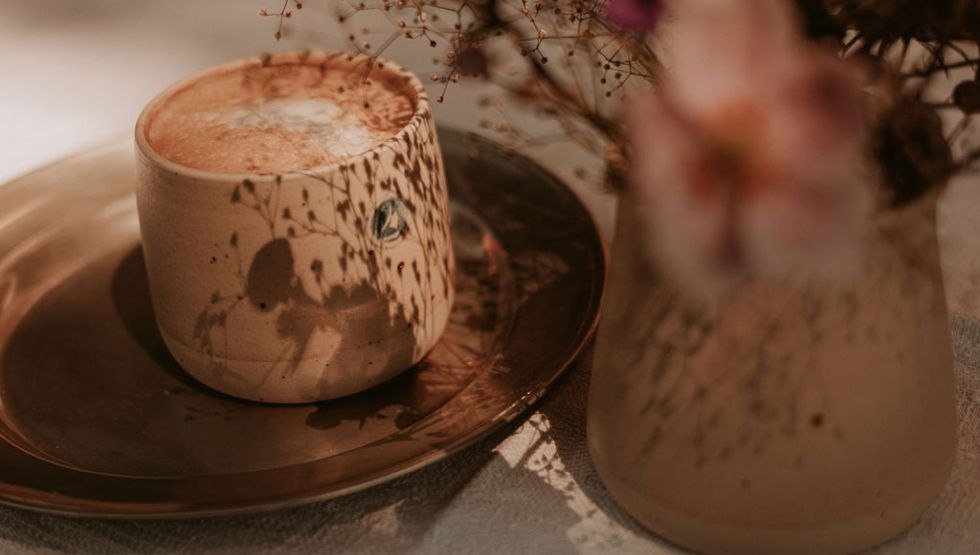 Kubek ceramiczny, © Birke Eilenberger Kubek ceramiczny, © Birke Eilenberger