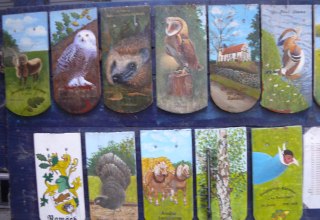 Oil painting on beaver tail, &copy; Peter Ramsch