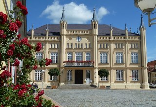 Rathaus B&uuml;tzow, B&uuml;rger- und Tourismusb&uuml;ro // &copy; Touristinformation B&uuml;tzow