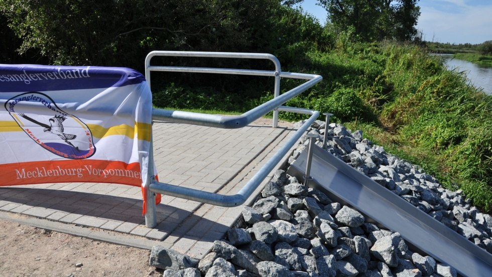 Połów można wyciągnąć na brzeg za pomocą zsypu na ryby // © MV-T Połów można wyciągnąć na brzeg za pomocą zsypu na ryby // © MV-T