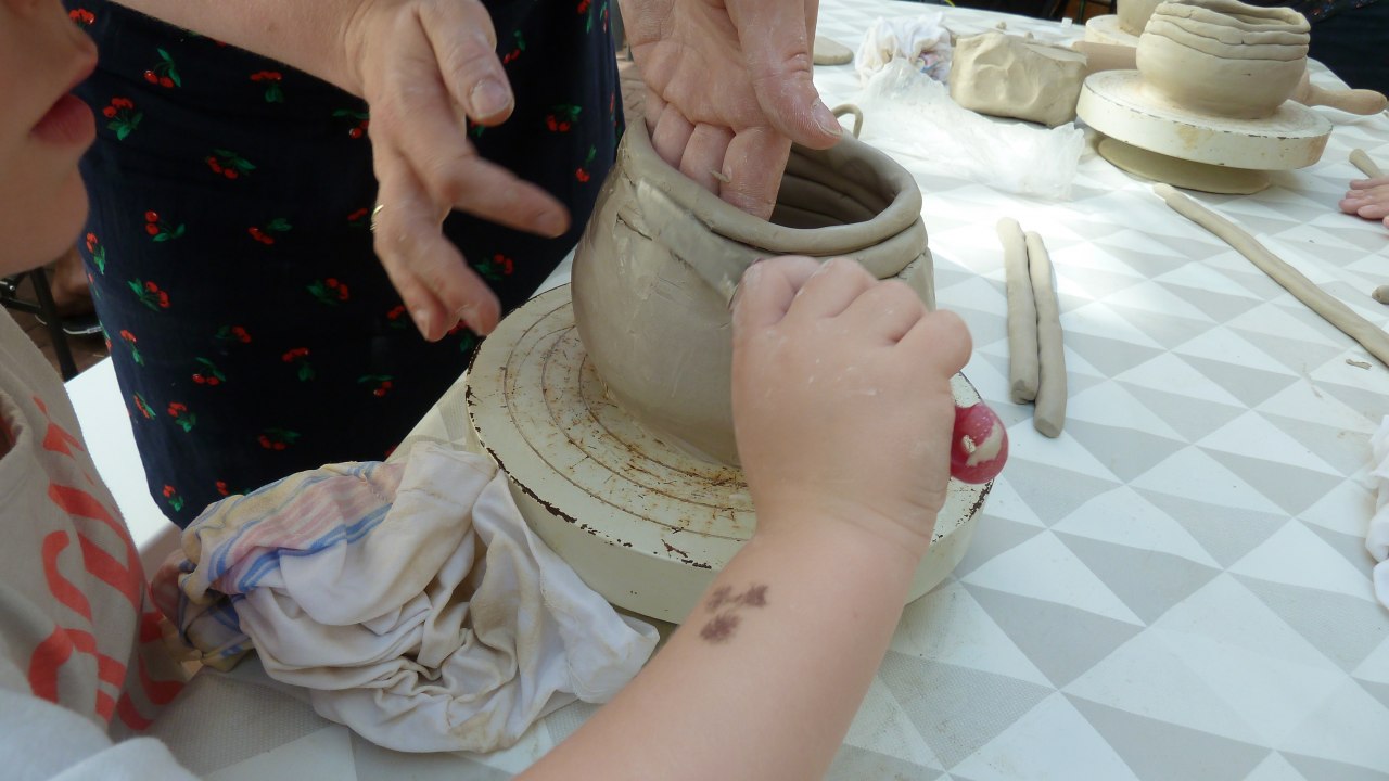 T&ouml;pfern M.Jezmann, &copy; Meike Jezmann