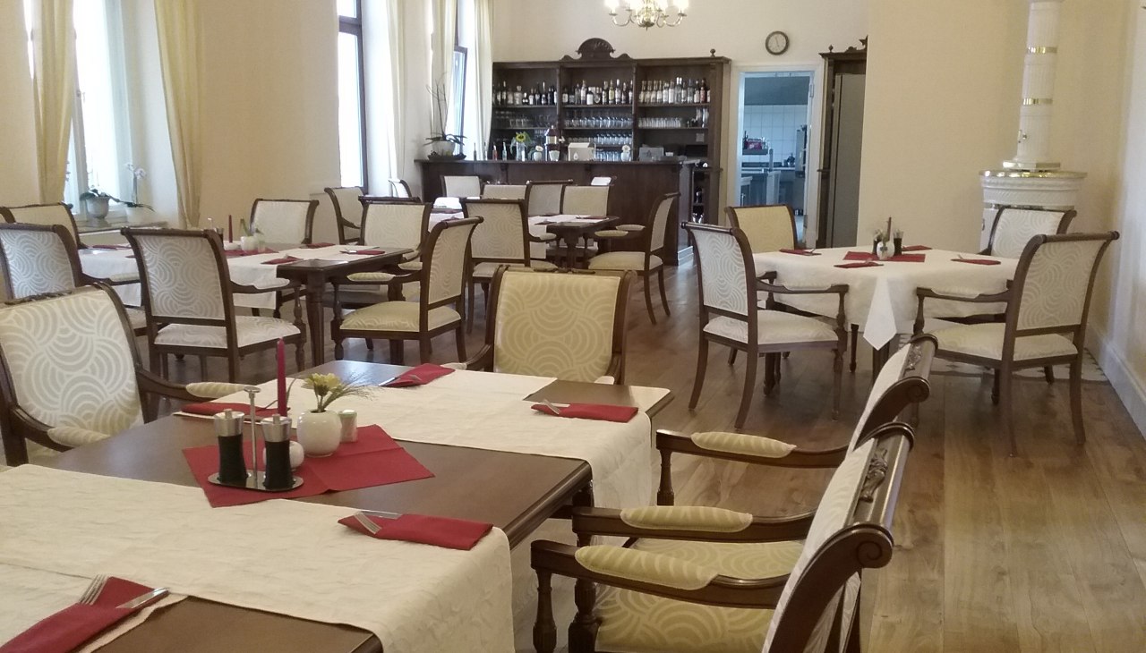 Restaurant in the manor house Alt Sührkow, © Milchhof Alt Sührkow
