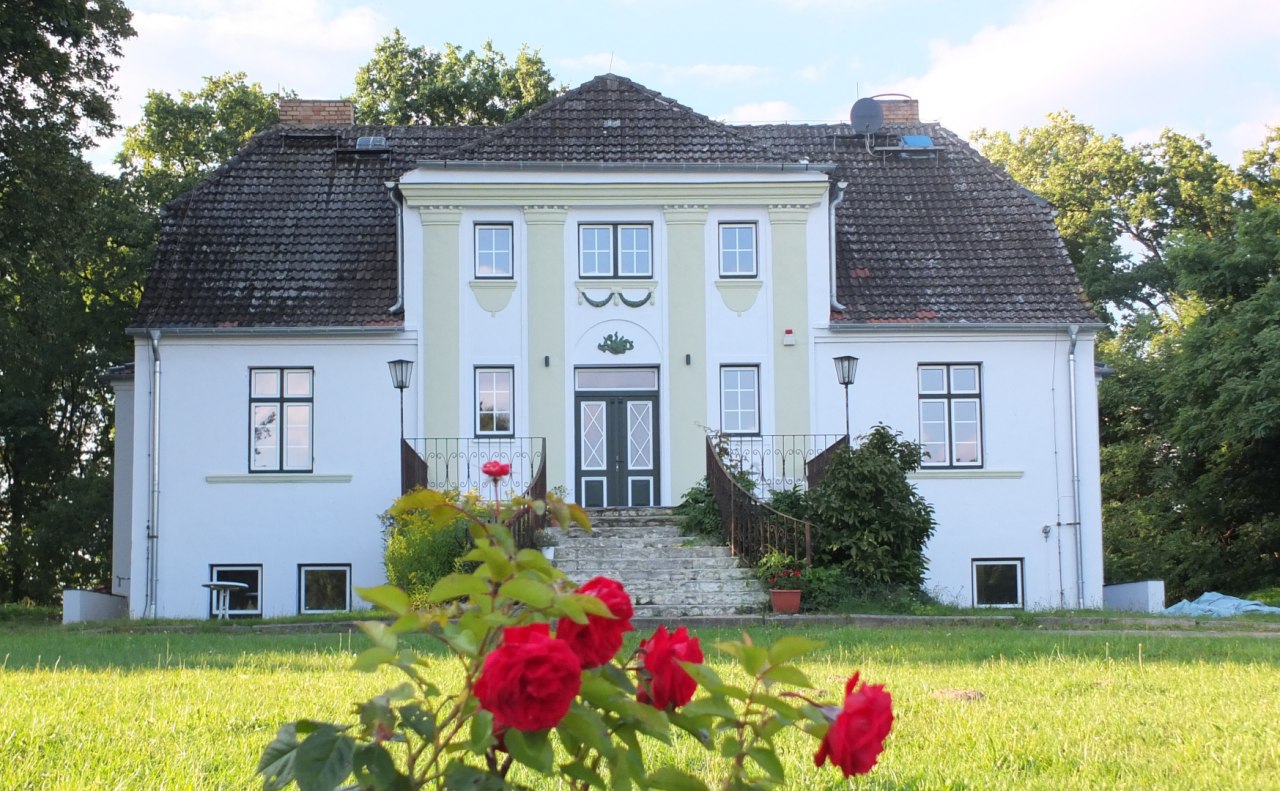 Hoofdhuis // &copy; H. Terpsta