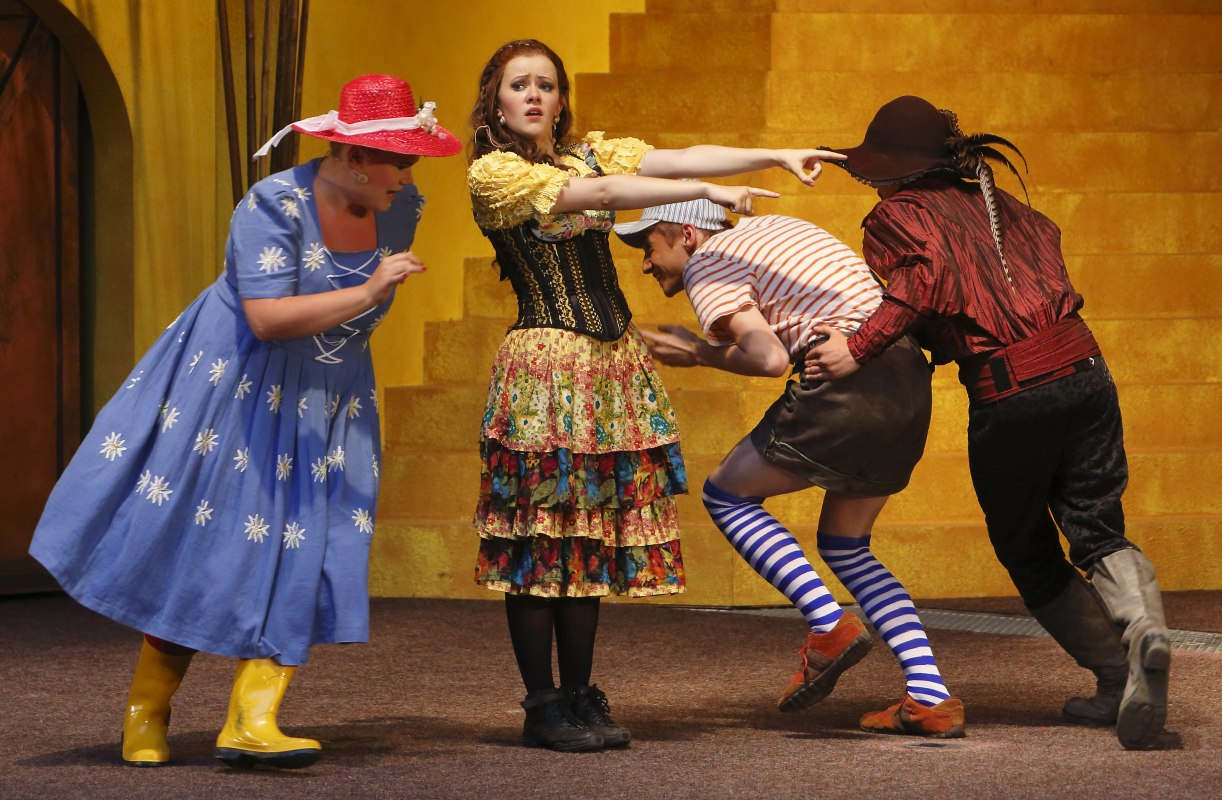 Scène uit de theatershow "Vineta" // © KoehlerVorpommersche Landesbühne Scène uit de theatershow "Vineta" // © KoehlerVorpommersche Landesbühne