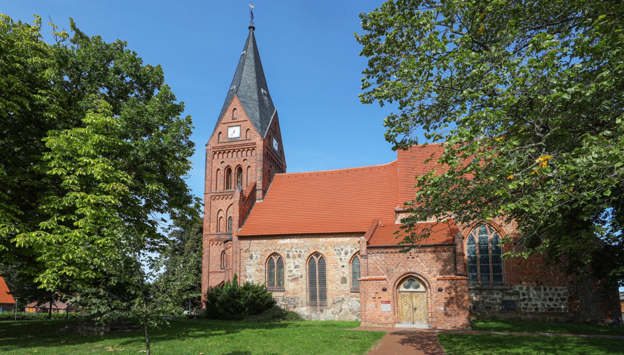 st-bartholomaeus-kirche-damgarten-backstein-2020-GOH-2, © Bernsteinstadt Ribnitz-Damgarten