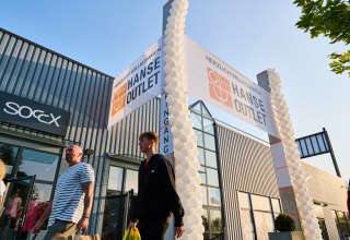 Westelijke ingang van de Hanse Outlet, &copy; Outlet Evolution Services GmbH