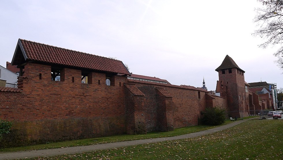 Parts of Stralsund's city fortifications have been reconstructed or faithfully reproduced, &copy; Sven Fischer