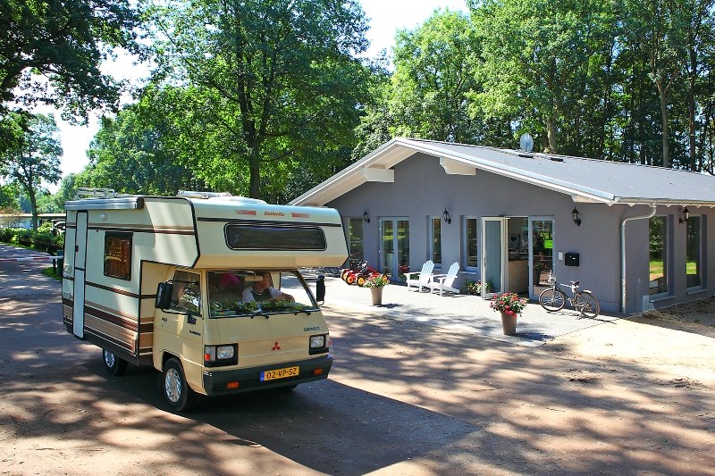 © Rene Legrand © Rene Legrand