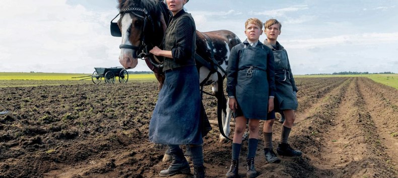 © Warner Broth. Entertainment © Warner Broth. Entertainment