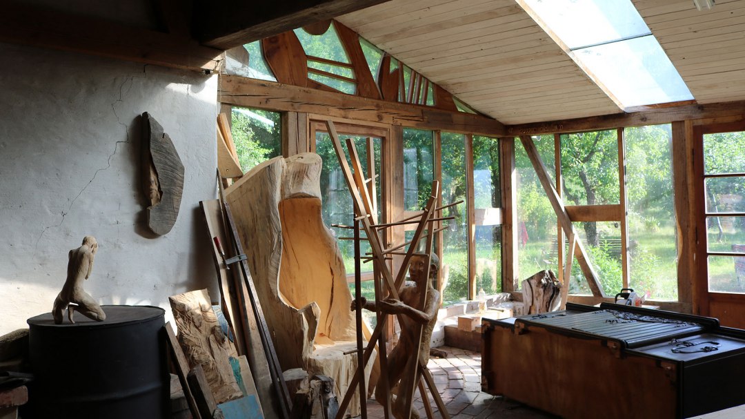 Rzeźbiarka w drewnie Christina Rode, © Silke Voss