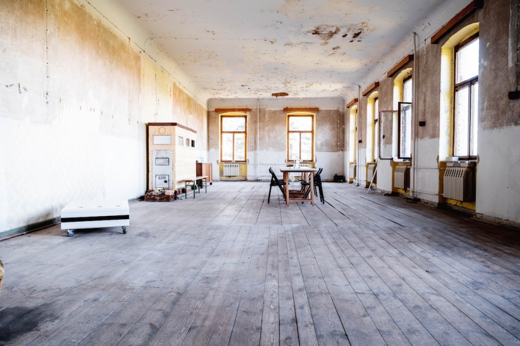 Hal in het Rossin landhuis, © Verein Schlösser und Herrenhäuser MV / Lars Schoenherr Hal in het Rossin landhuis, © Verein Schlösser und Herrenhäuser MV / Lars Schoenherr