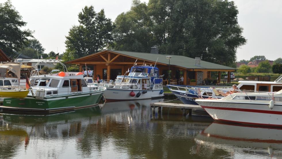 Camping en aanlegsteiger Eldena, © Eckhard Witte