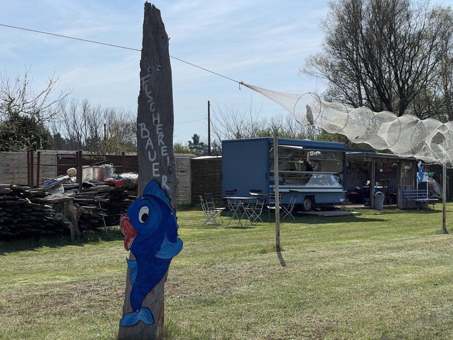 Fish bite farmer 2, © Südliche Boddenküste