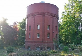 Demmins Wasserturm an den Tannen wurde 1978 in eine Astronomiestation umgebaut // © 1000seen.de Demmins Wasserturm an den Tannen wurde 1978 in eine Astronomiestation umgebaut // © 1000seen.de
