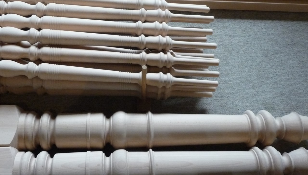 Werk in opdracht voor een historische trapleuning in Berlijn, © Drechslerei Rose Werk in opdracht voor een historische trapleuning in Berlijn, © Drechslerei Rose