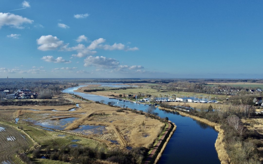 Towpath on the Ryck, &copy; Gudrun Koch