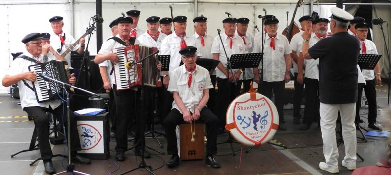 © https://plauamsee.de/event/plauer-musiksommer-adventskonzert-plauer-choere/ © https://plauamsee.de/event/plauer-musiksommer-adventskonzert-plauer-choere/