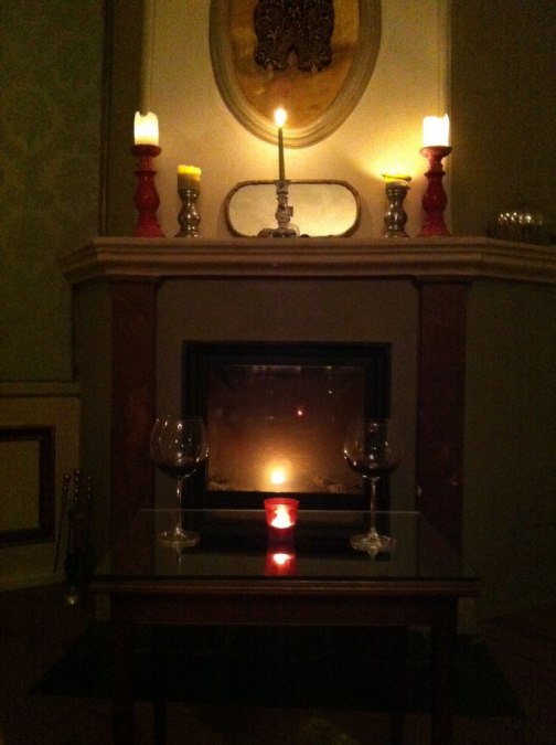 Open fire in the lounge, © AvO Open fire in the lounge, © AvO