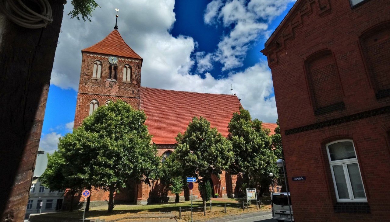 Teterow city church in the city center, © Jana Koch