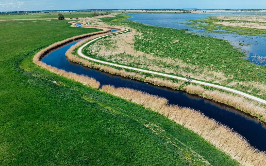 Genieten van open ruimte op het fietspad in Bugewitz, © TMV/Gänsicke Genieten van open ruimte op het fietspad in Bugewitz, © TMV/Gänsicke