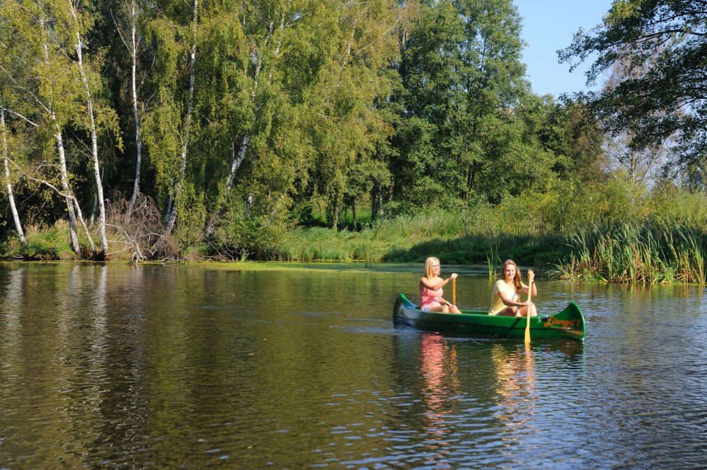Wiosłowanie na Uecker, © Tourismusverband Vorpommern e.V.
