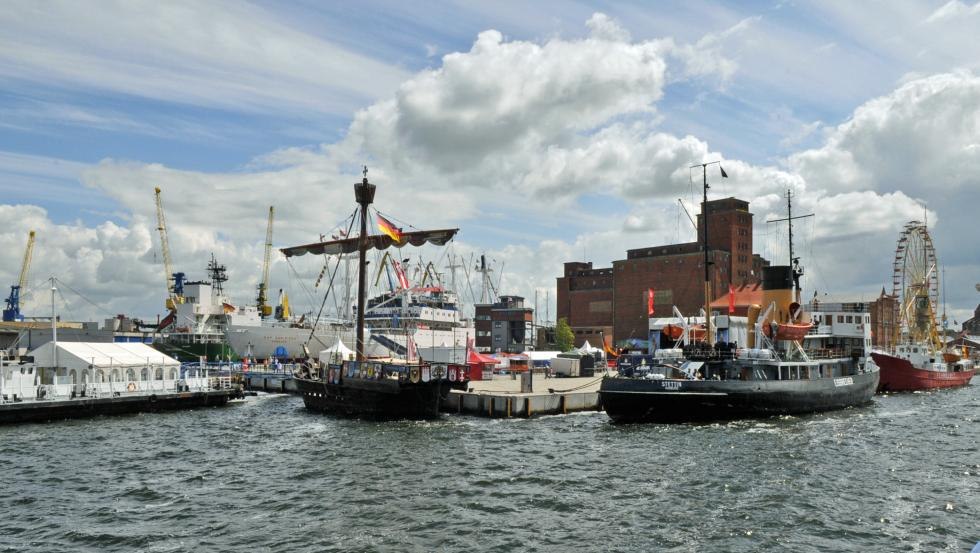 Oude haven tijdens de havendagen in juni, © Jens Meyer