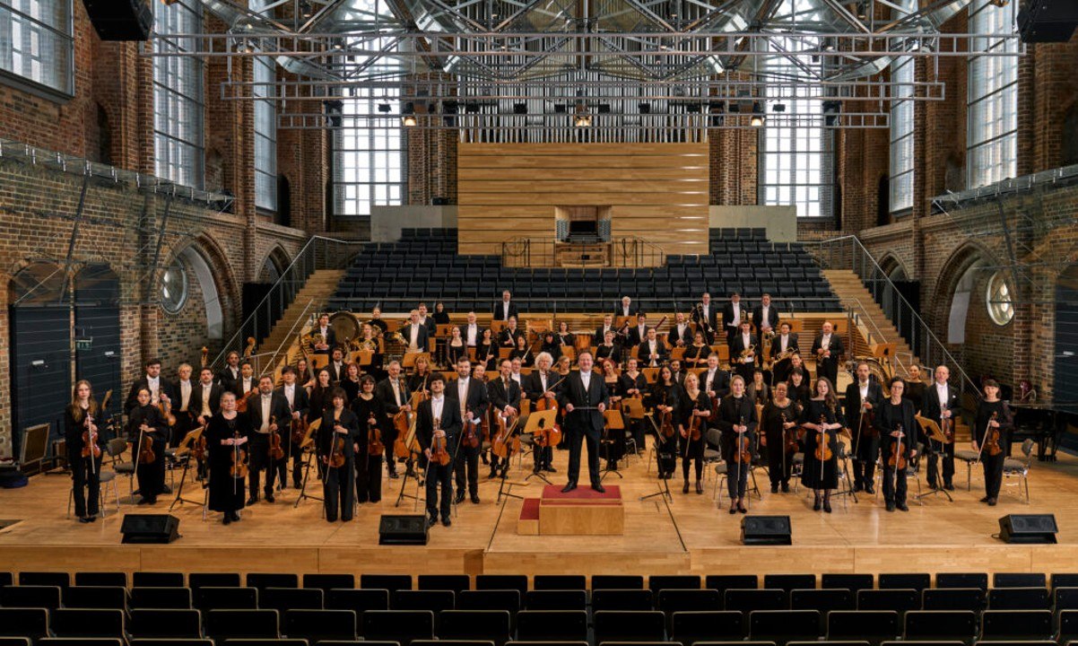 2026-06-11  EN  Francais, &copy; Veranstalter