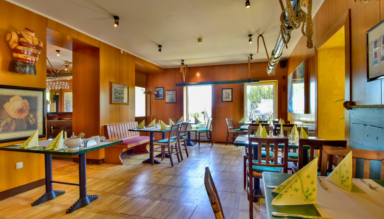 Hotel restaurant, © Strandhotel Bansiner Hof