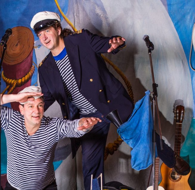 © Kapitän Jenson und black joe.jpg