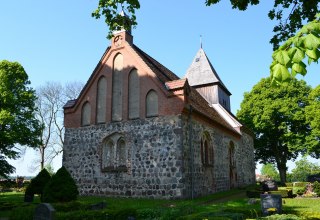 Field stone church D&auml;nschenburg, &copy; Lutz Werner