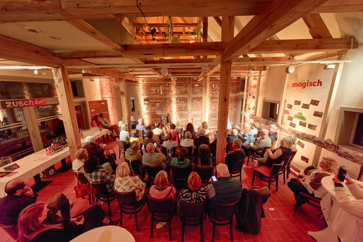 &copy; Oliver Borchert