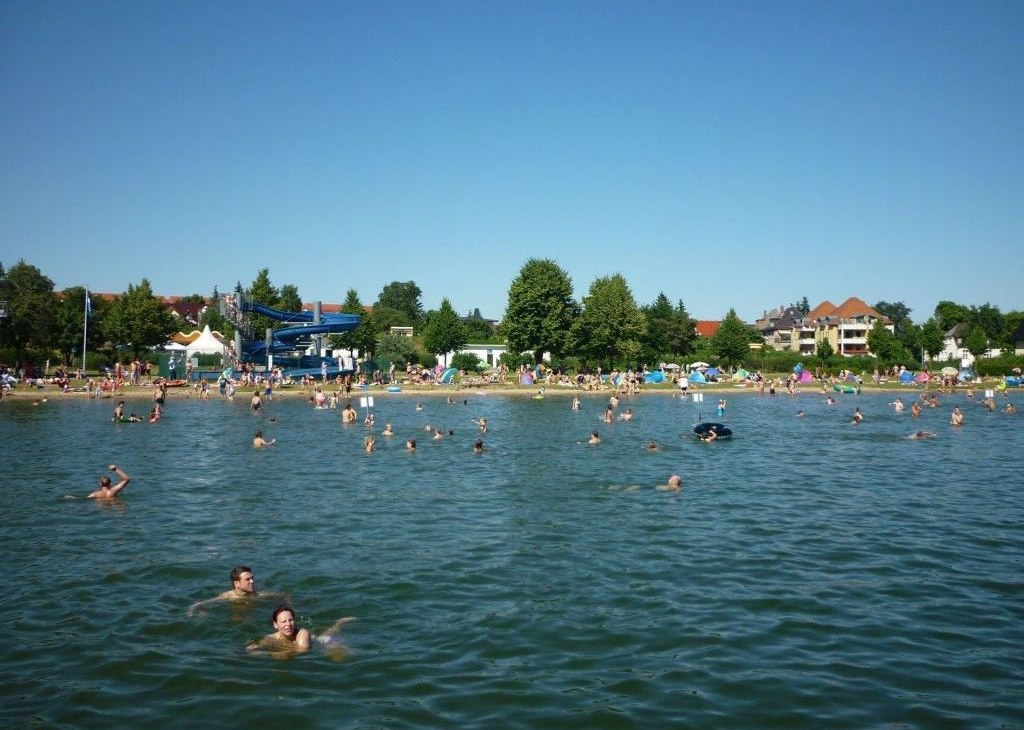 Basen publiczny, © Stadt Waren (Müritz) Basen publiczny, © Stadt Waren (Müritz)