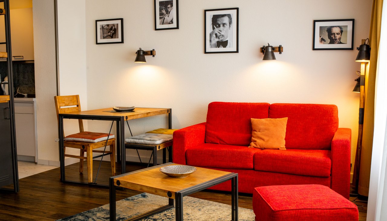 Wiele z naszych pokoi i mieszkań posiada aneks kuchenny i przytulną sofę, zapewniając przyjemny pobyt., &copy; Celina H&auml;fker