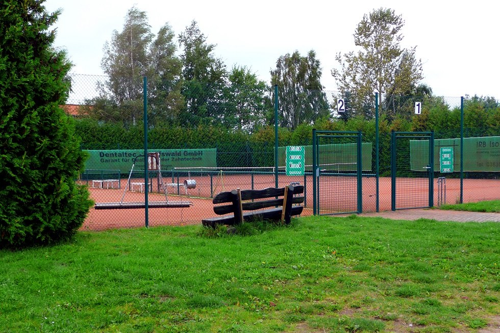 Tennisbaan // &copy; Sabrina Wittkopf-Schade