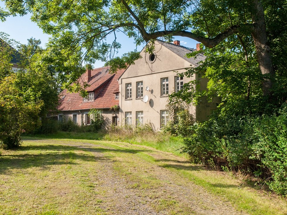 Outbuilding2, &copy; Frank Burger