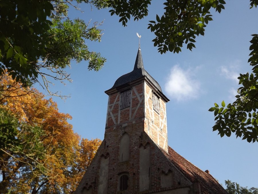 The culture and path church in Landow at the Kubitzer Bodden., © Tourismuszentrale Rügen
