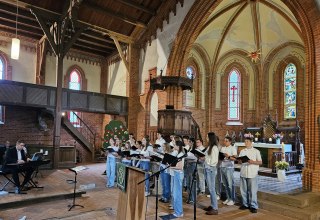 Last year, the youth choir already wowed its audience at the Conow Church // © Sandra Harnack Last year, the youth choir already wowed its audience at the Conow Church // © Sandra Harnack