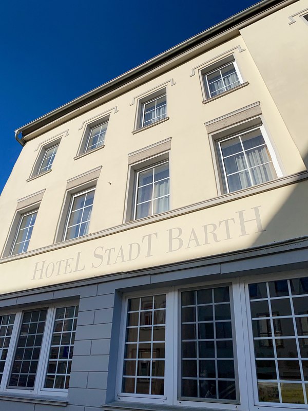 &copy; www.hotel-hafen-barth.de