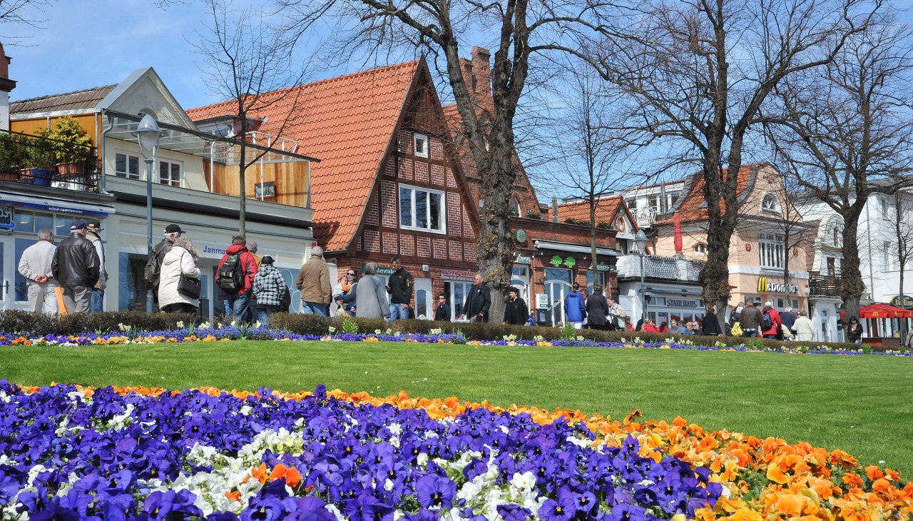 Warnemünde - Alter Strom, © Joachim Kloock Warnemünde - Alter Strom, © Joachim Kloock