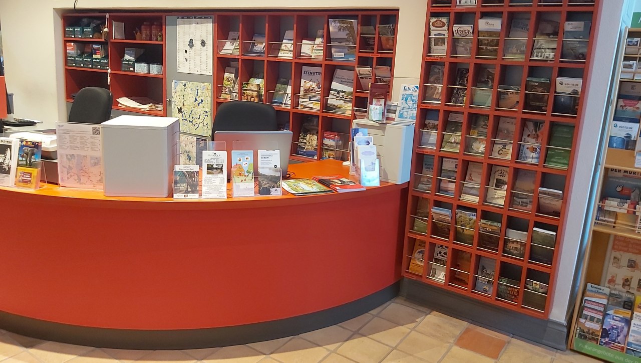 Widok wnętrza TI1, &copy; Amt Mecklenburgische Kleinseenplatte