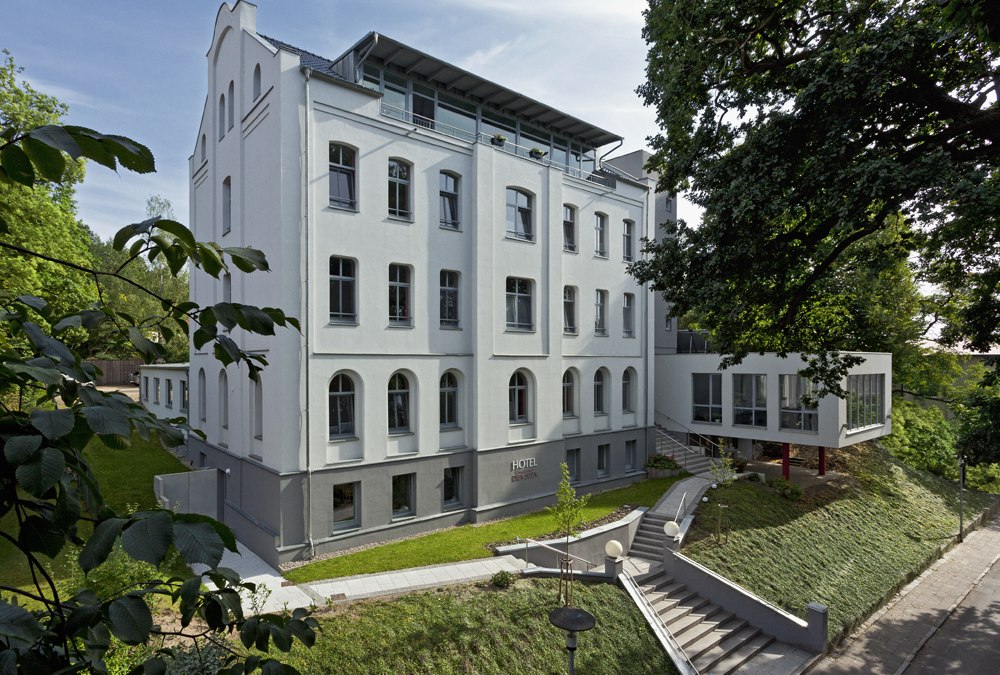 Hotel tussen de meren, © Hotel zwischen den Seen
