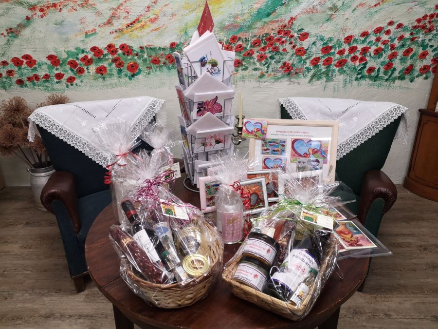 Farm store of the Leezen gift baskets, © Peggy Kollex